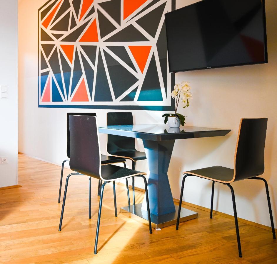 Bright Apartment Naschmarkt Вена Экстерьер фото