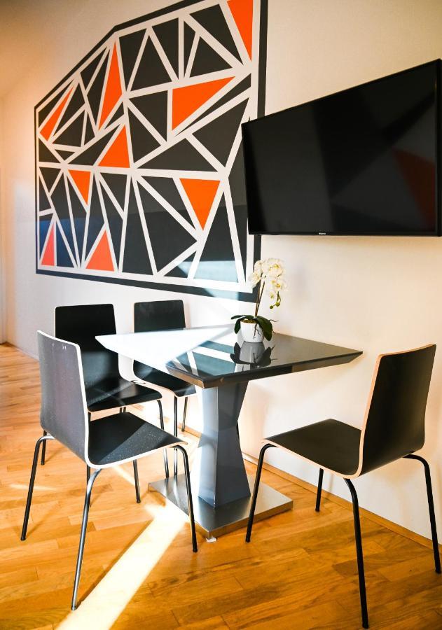 Bright Apartment Naschmarkt Вена Экстерьер фото