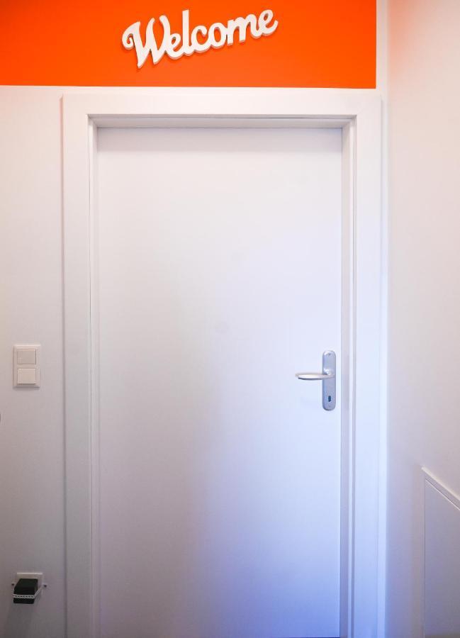 Bright Apartment Naschmarkt Вена Экстерьер фото